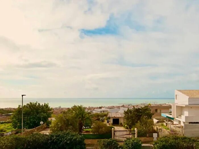 Appartamento quadrilocale in vendita in Via Maiorca, Ragusa