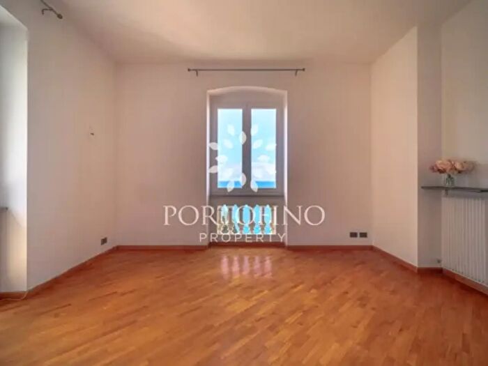 Appartamento bilocale in vendita in Via Francesco Crispi, Sori