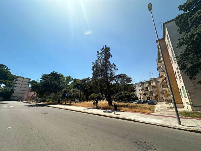 Appartamento monolocale in affitto in Via Luigi Pirandello, Santa Rosa, Lecce