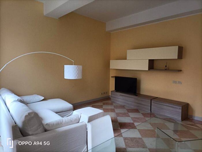 Appartamento quadrilocale in affitto in Piazza Giacomo Matteotti, Centro Storico, Modena