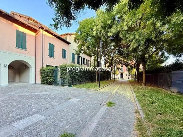Appartamento trilocale in vendita in Via Cascina fra' di Sesto, Segrate