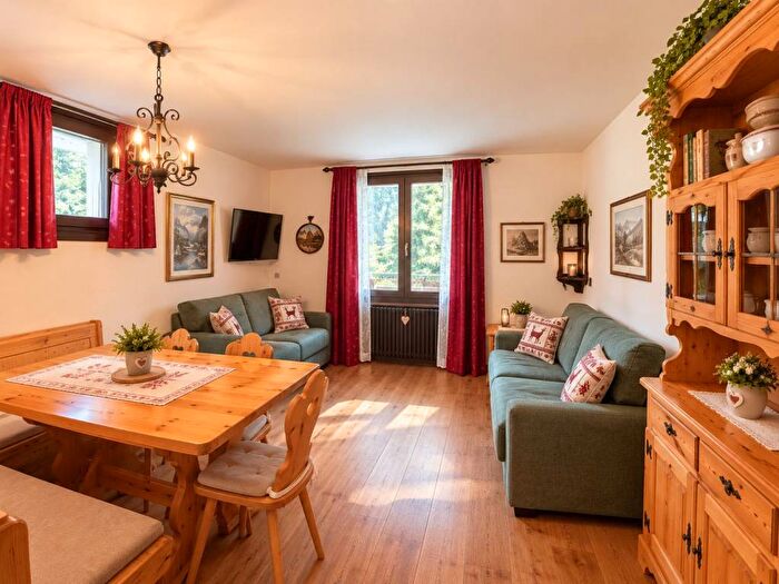 Appartamento bilocale in affitto in Viale Dolomiti di Brenta, Sant'Antonio di Mavignola, Pinzolo