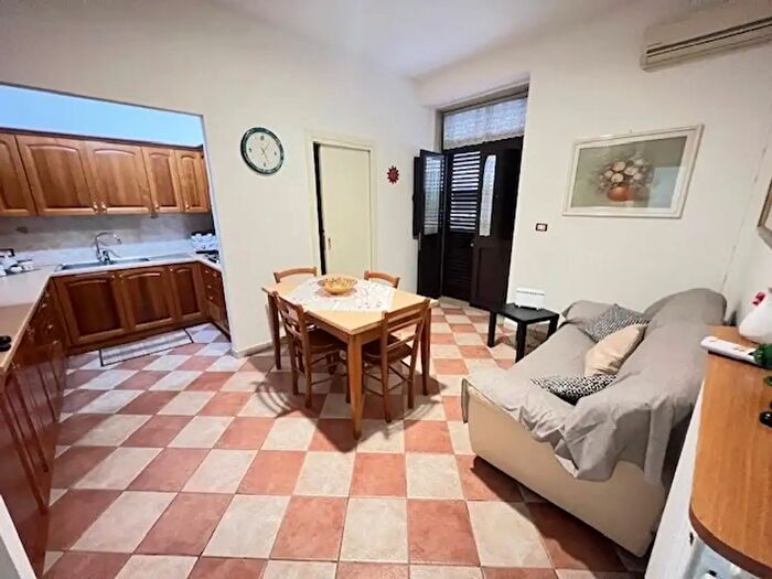 Appartamento bilocale in affitto in Via Romagna, Brindisi