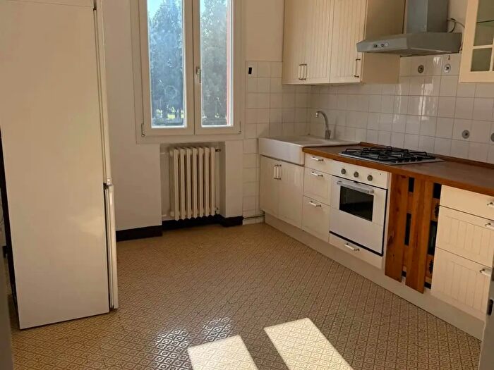 Appartamento trilocale in affitto in Budrio