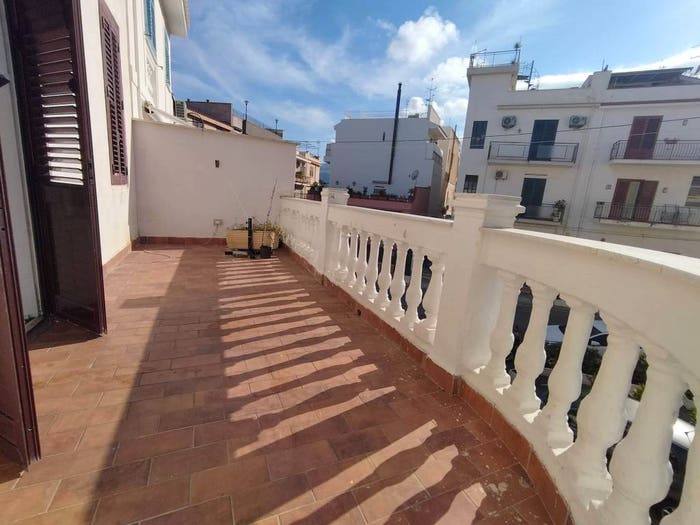 Appartamento trilocale in affitto in Via Piano di Gallo, Mondello Valdesi, Palermo