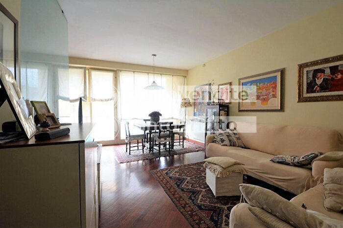 Appartamento con 5 locali in vendita in Rancesco Ferraris, Lucca