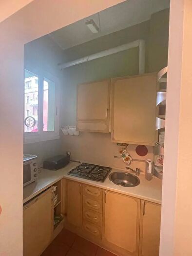 Appartamento bilocale in affitto in Via Dugnani, Milano