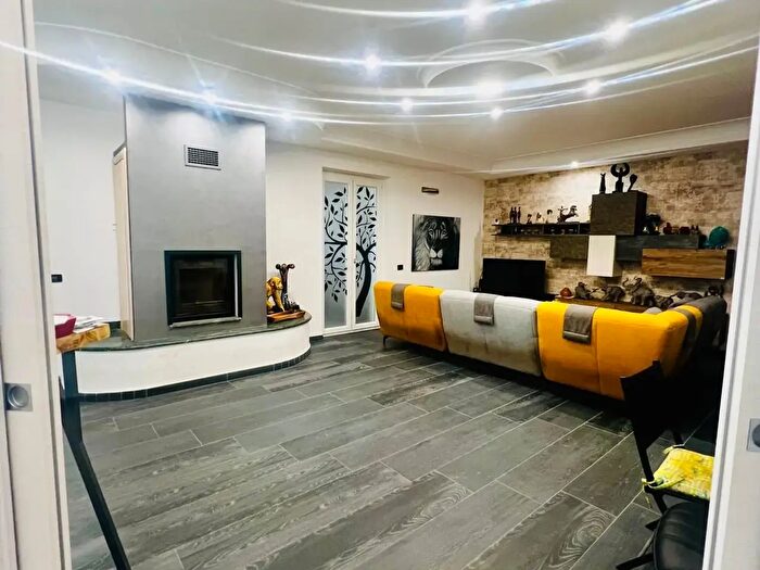 Appartamento quadrilocale in vendita in Via Amerigo Vespucci, Pontecagnano Faiano