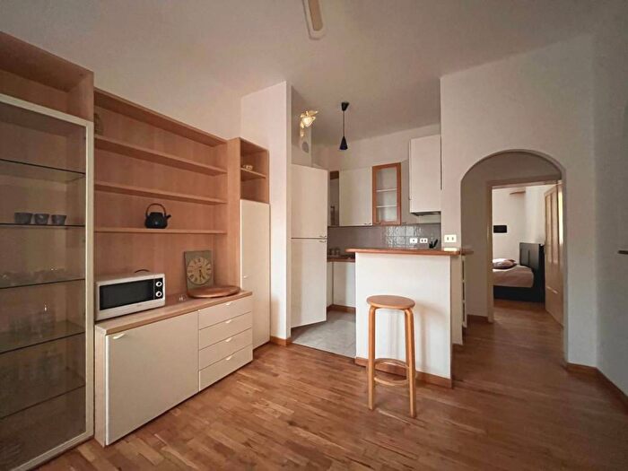 Appartamento trilocale in affitto in Via Saragozza, Saragozza fuori Porta, Bologna