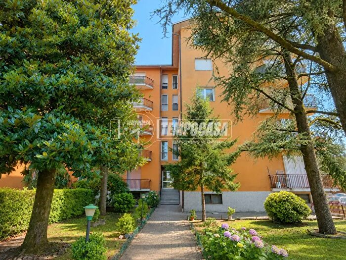 Appartamento trilocale in vendita in Via Milano, Paullo