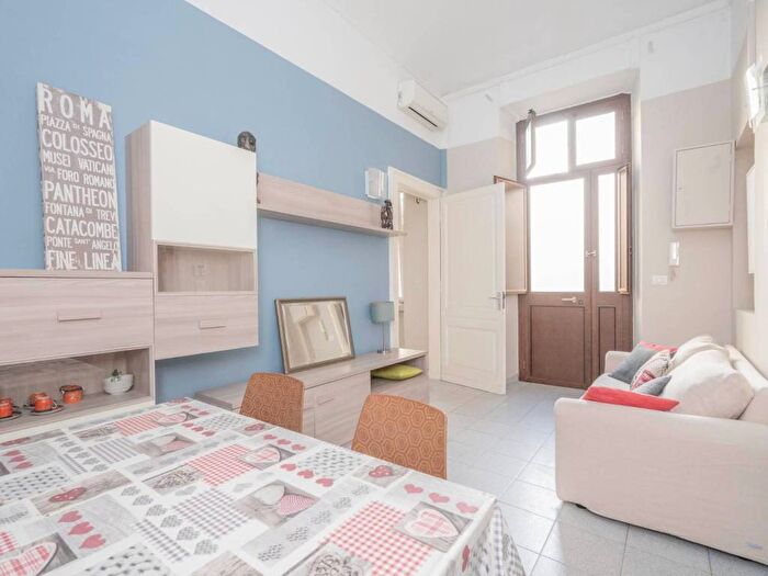Appartamento bilocale in affitto in Via Antonio Fontanesi, Vanchiglietta, Torino