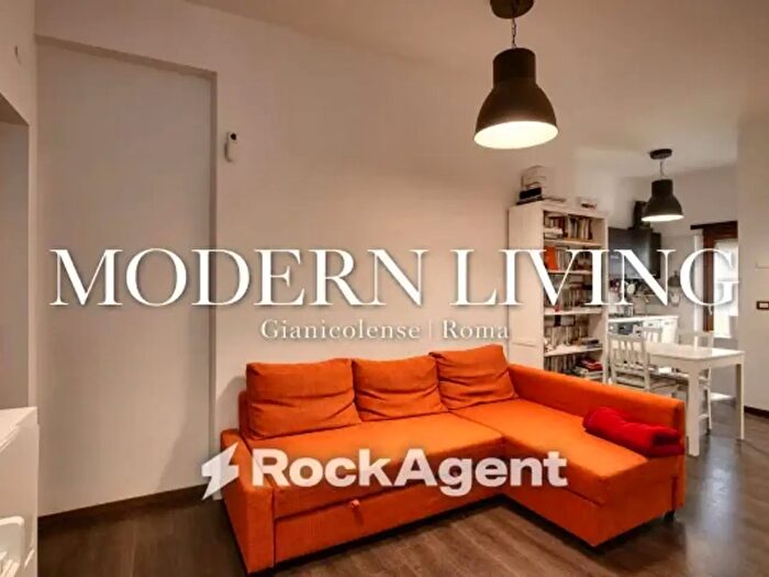 Appartamento trilocale in vendita in Via Laura Mantegazza, Roma
