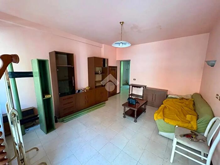 Appartamento bilocale in vendita in Via Roma, Follina