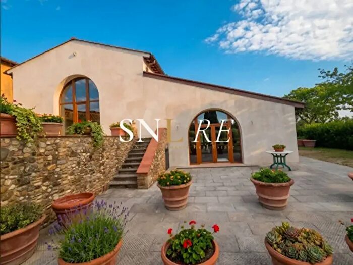 Casa con 6 locali in vendita in Strada di Petrognano, Barberino Tavarnelle