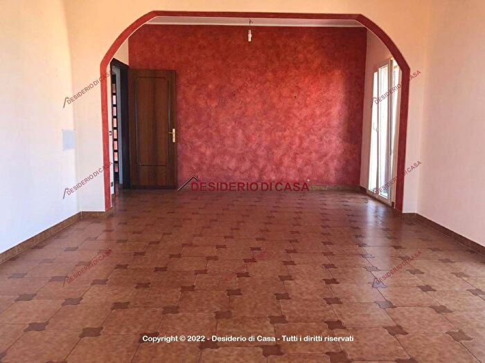 Appartamento quadrilocale in affitto in Via Libertà, Finale, Pollina