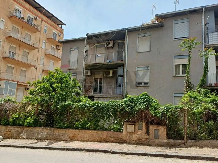 Appartamento con 6 locali in vendita in Corso Vittorio Veneto G, Favara