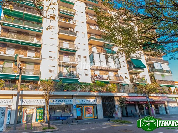 Appartamento monolocale in vendita in Via Risorgimento C, Cinisello Balsamo