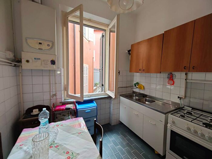 Appartamento con 5 locali in affitto in Borgo Pietro Giordani, Centro Storico, Parma