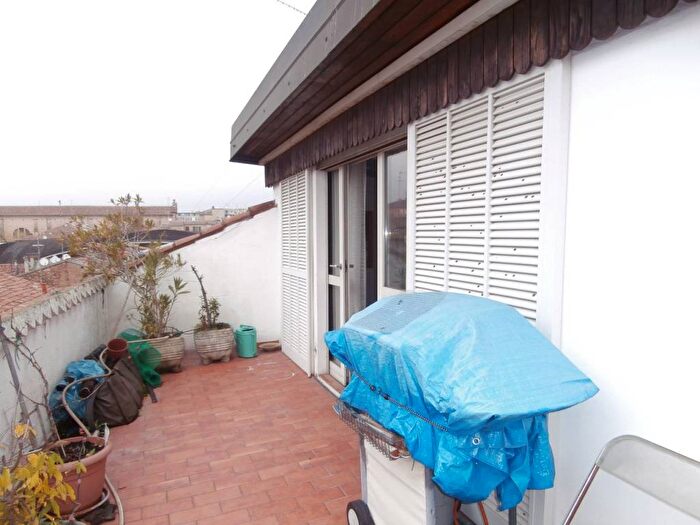 Appartamento con 6 locali in vendita in Via Boccacanale di Santo Stefano, Centro Storico, Ferrara