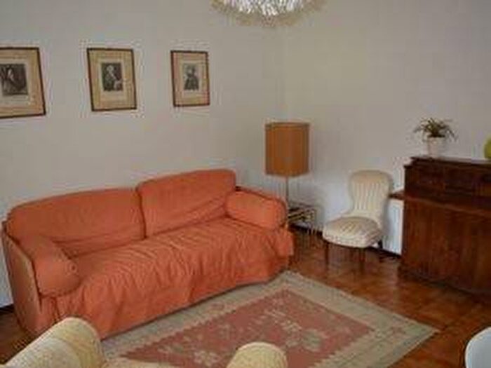 Appartamento bilocale in affitto in Via Alfredo Oriani, Masnago, Varese