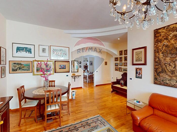 Appartamento quadrilocale in vendita in Via Serraloggia, Fabriano