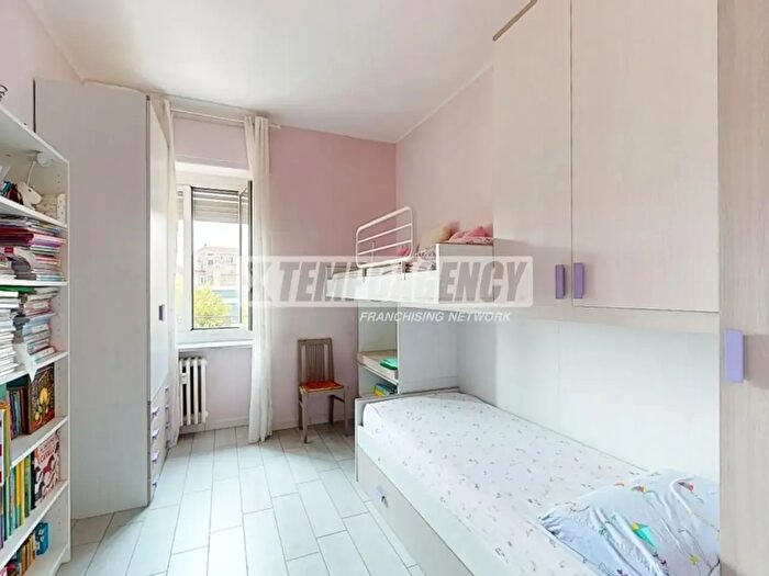 Appartamento trilocale in vendita in Torino