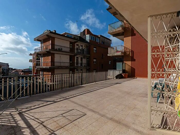 Appartamento quadrilocale in vendita in Via Silva, Belpasso