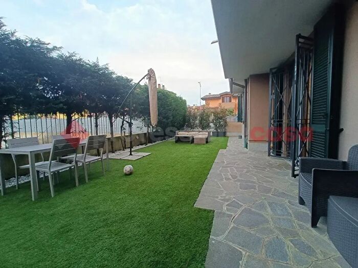 Appartamento bilocale in vendita in Via Taviani, Pozzo DAdda