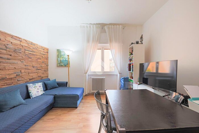 Appartamento bilocale in vendita in Via Emilio Praga, Roma