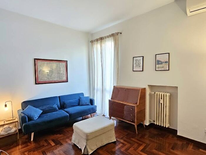 Appartamento bilocale in affitto in via Rossini, Palestro, Milano