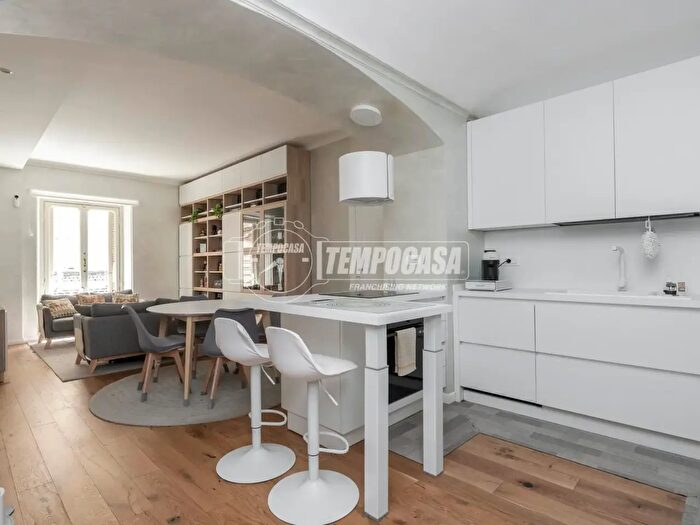 Appartamento trilocale in vendita in Via XX Settembre, Torino