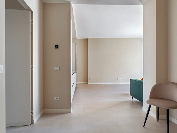 Appartamento in affitto in Via Carroccio, Milano