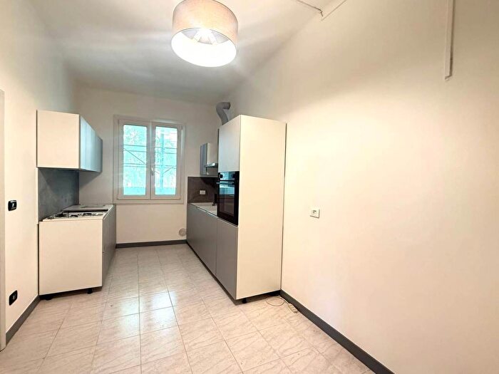Appartamento con 6 locali in affitto in Via del Borgo di San Pietro, Irnerio, Bologna