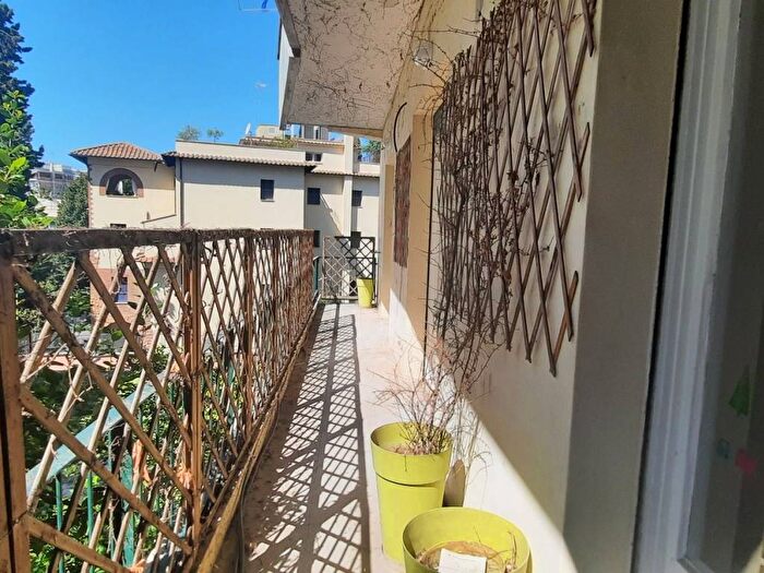 Appartamento quadrilocale in affitto in Via Alberto Cadlolo, Medaglie d'Oro, Roma
