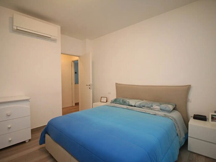 Appartamento trilocale in vendita in Via Salita Cappuccini, Como