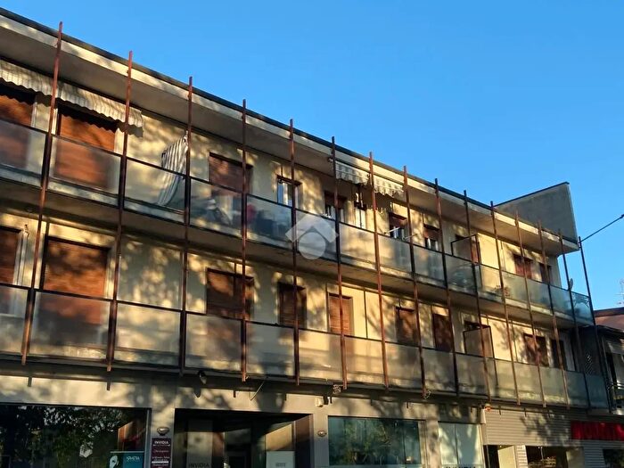 Appartamento trilocale in vendita in Viale Martiri della Libertà, Lissone