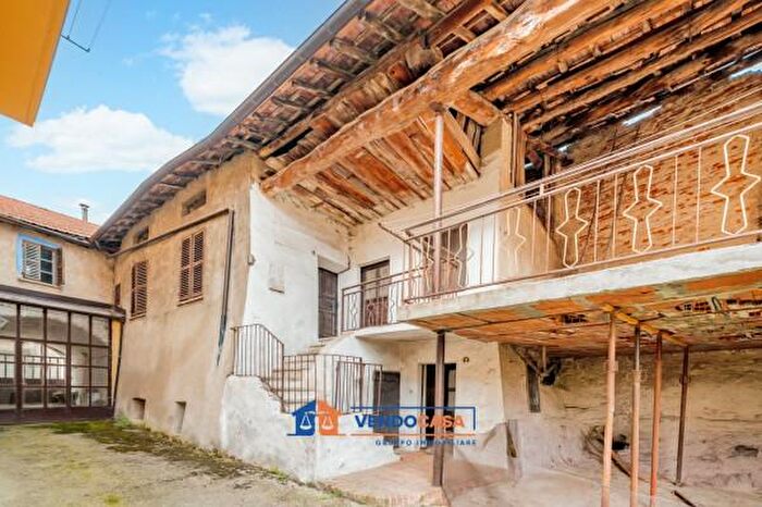 Casa quadrilocale in vendita in Via Bartolomeo Prieri, Peveragno