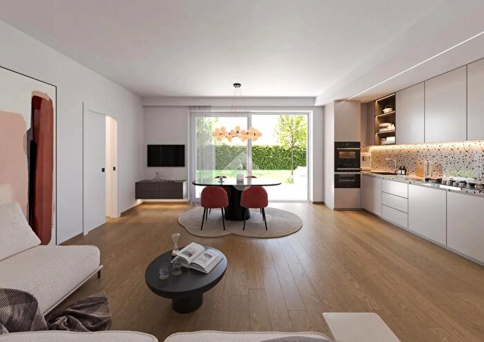 Appartamento trilocale in vendita in Via Motta, Fiorano Modenese