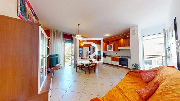 Appartamento quadrilocale in vendita in Teano BellariaIgea Marina, BellariaIgea Marina