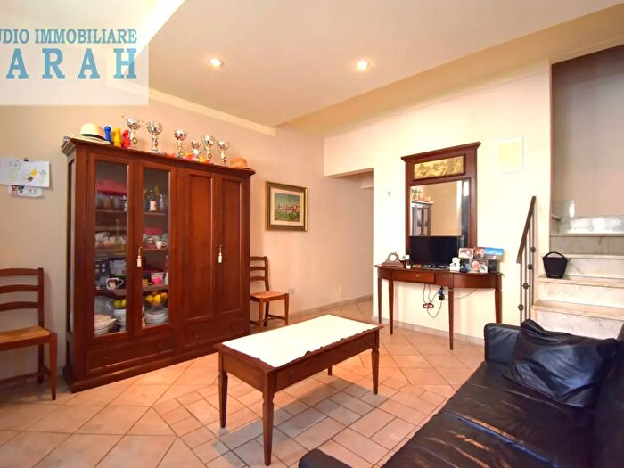 Casa con 5 locali in vendita in Via Zanardelli, Viareggio