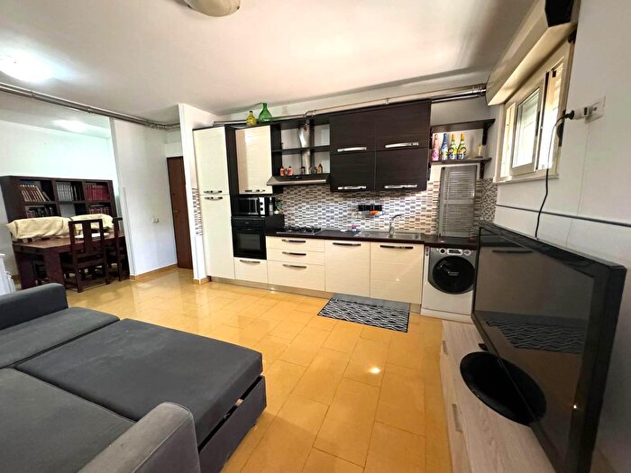 Appartamento trilocale in affitto in Catanzaro