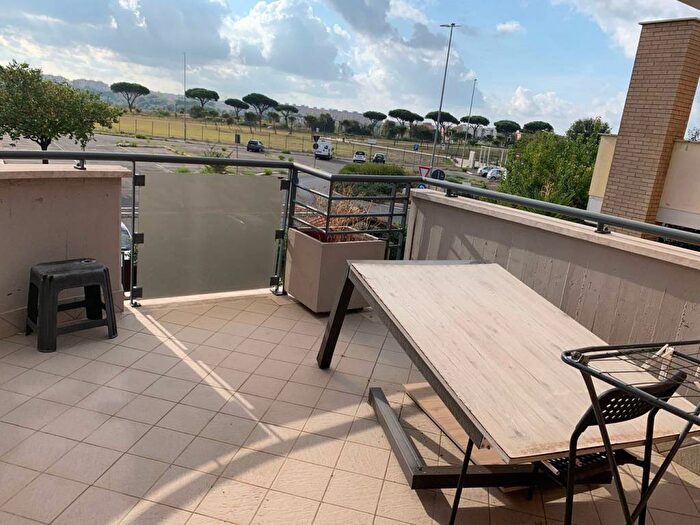 Appartamento bilocale in affitto in Largo Ubaldo Pizzichelli, Mezzocammino, Roma