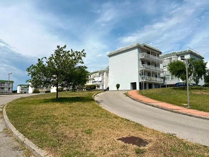 Appartamento quadrilocale in vendita in Cupa della Torretta, Bacoli