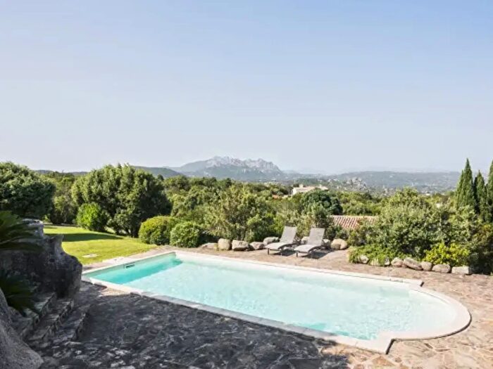 Casa con 6 locali in vendita in Strada, Arzachena