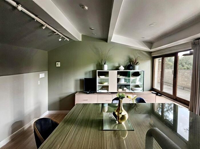 Appartamento con 6 locali in vendita in Via Aldo Moro, Osimo