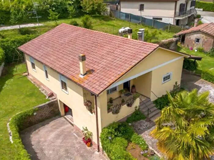 Casa quadrilocale in vendita in Colle Cassette, Valmontone