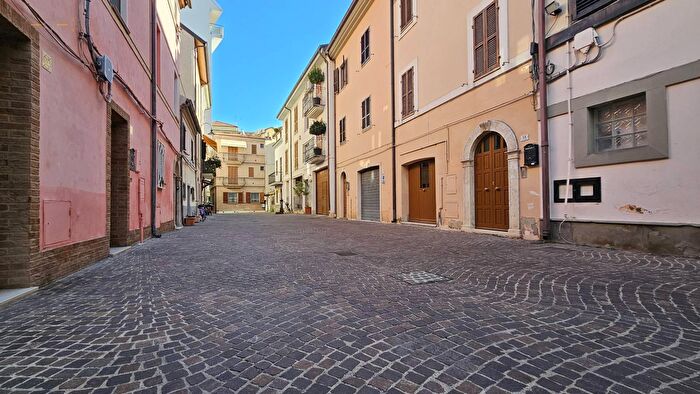 Appartamento quadrilocale in vendita in Via Laberinto, San Benedetto Del Tronto