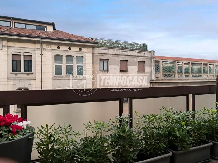 Appartamento monolocale in vendita in Via Vitruvio, Milano