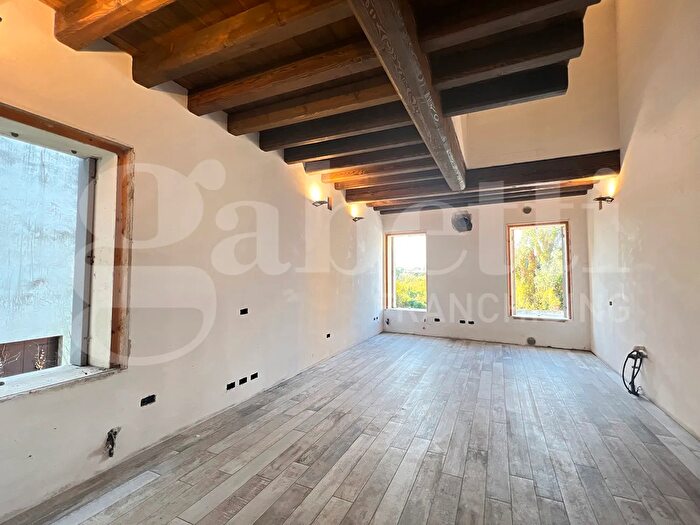 Appartamento trilocale in vendita in Piove Di Sacco