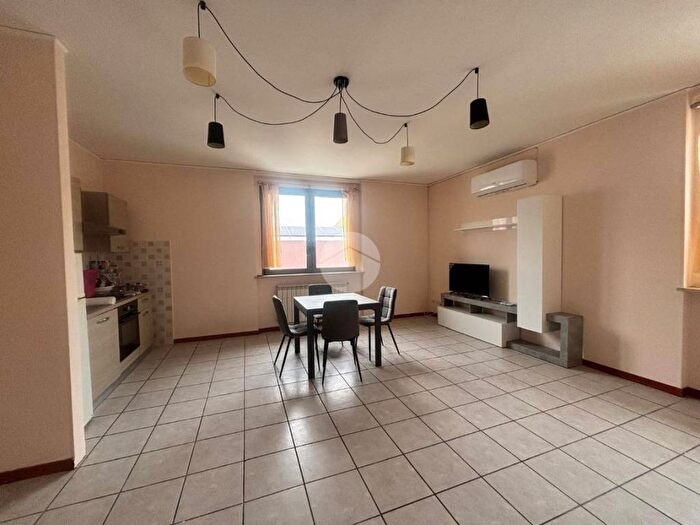 Appartamento quadrilocale in affitto in Via Fernando Molini, Villanova Riello, Viterbo